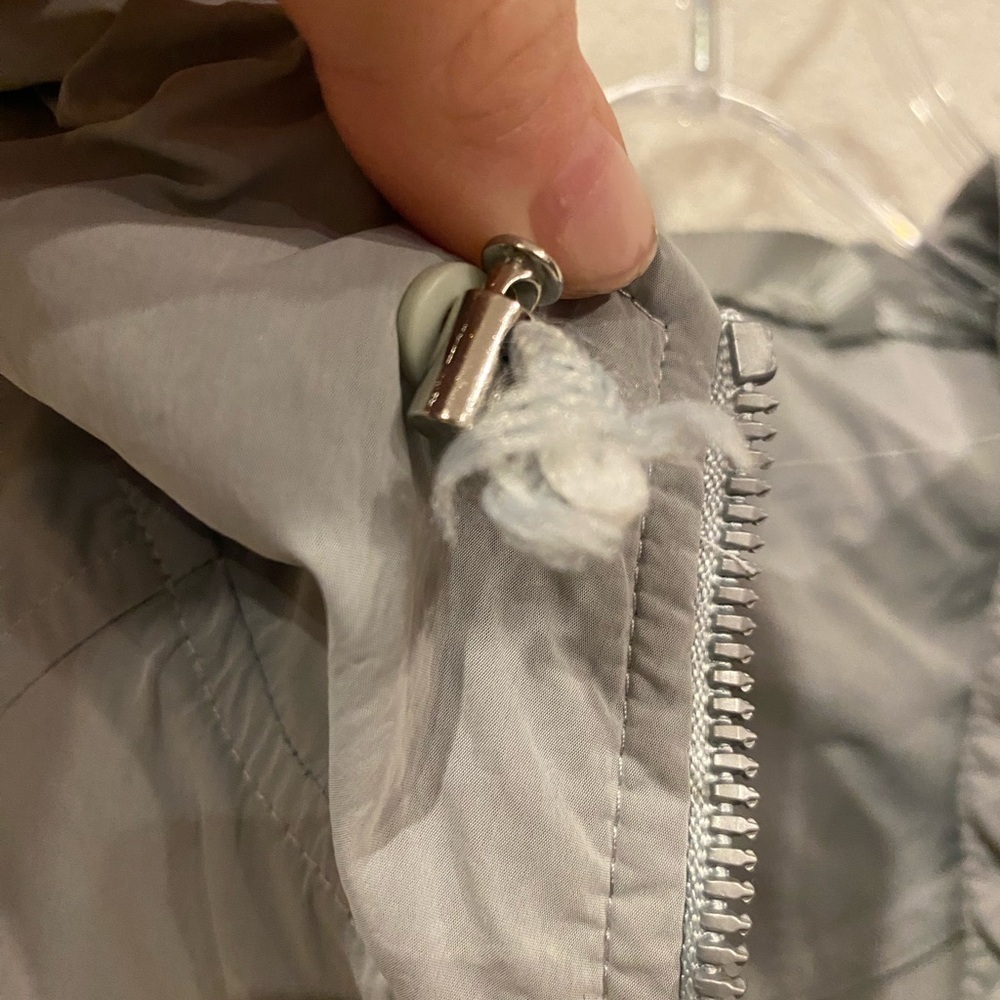 lululemon athletica Light Gray Hooded Anorak Jacket - Picture 5 of 9